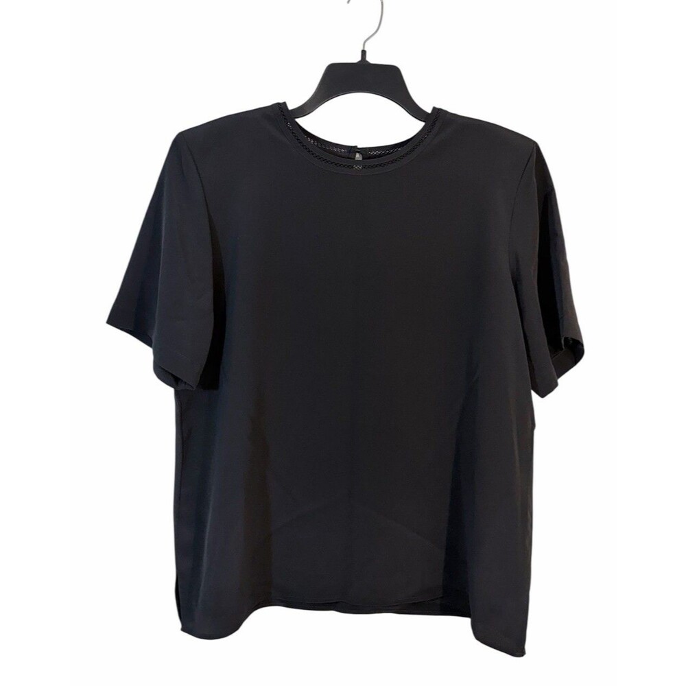 Karen Scott Sz L Black Short Sleeve Keyhole Back Polyester Blouse Neck Accent